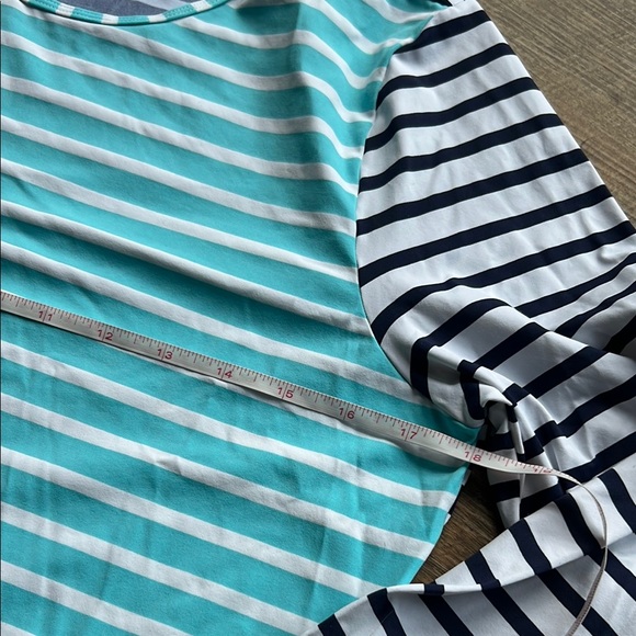 Lands’ End Set of Women’s Rash Guard Long Sleeve Swim Shirts - Picture 7 of 9